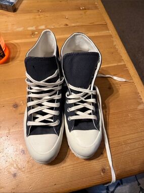 Converse chuck Taylor platform